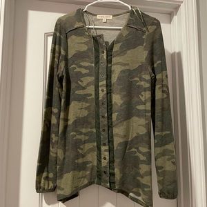 Camo long sleeve button top